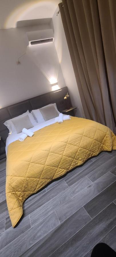 Hotel Noel Vlorë Buitenkant foto