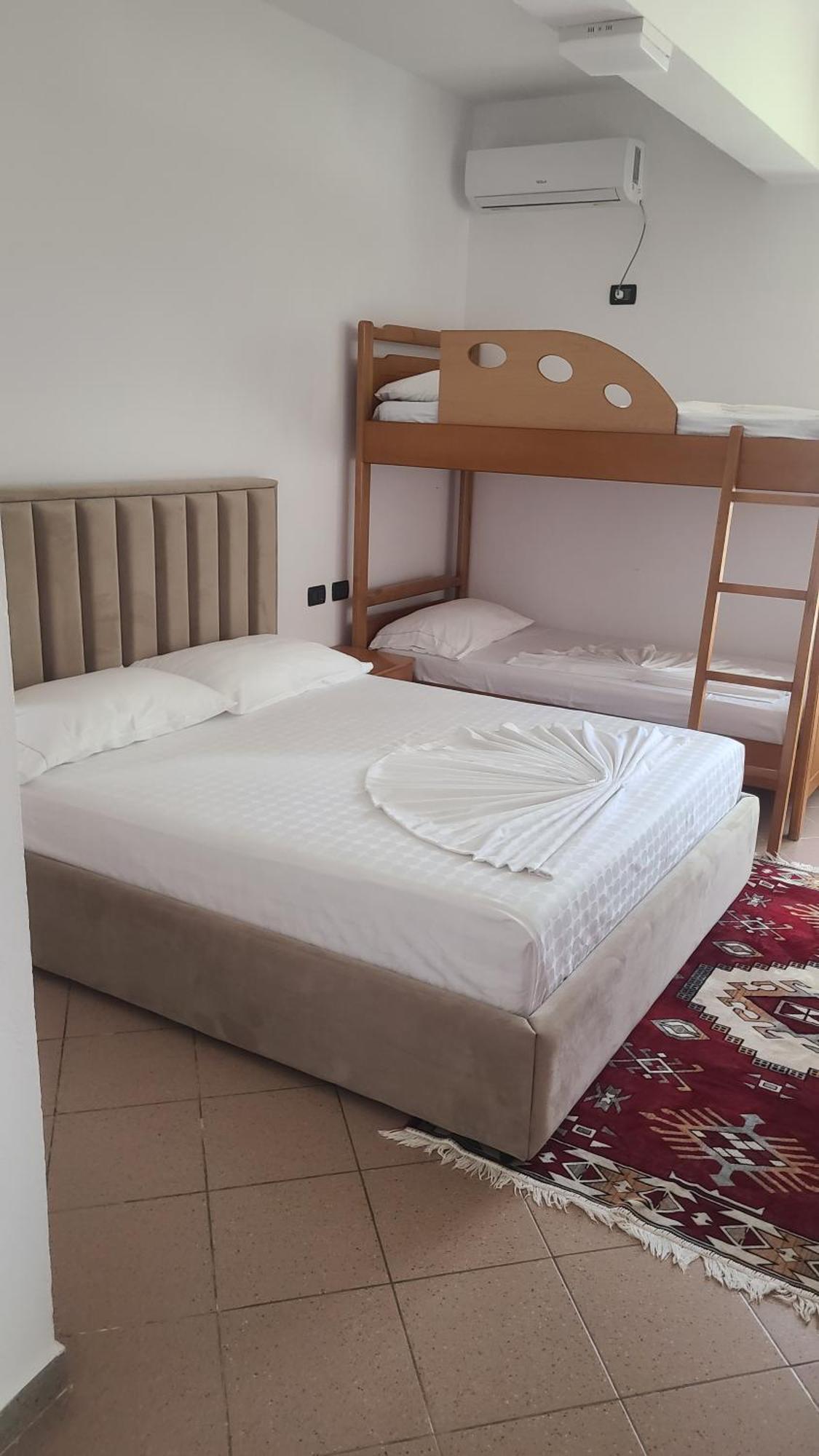 Hotel Noel Vlorë Kamer foto