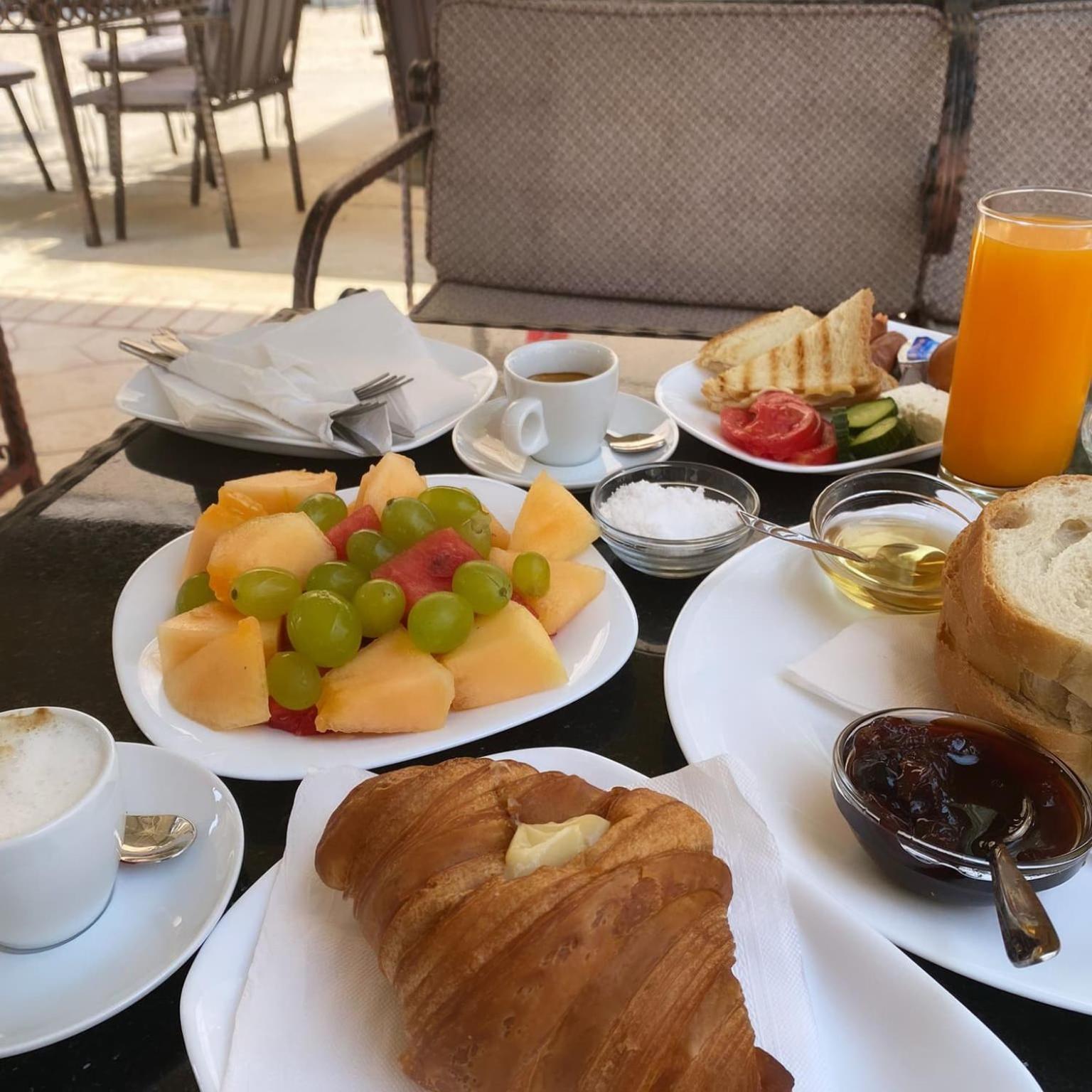 Hotel Noel Vlorë Buitenkant foto